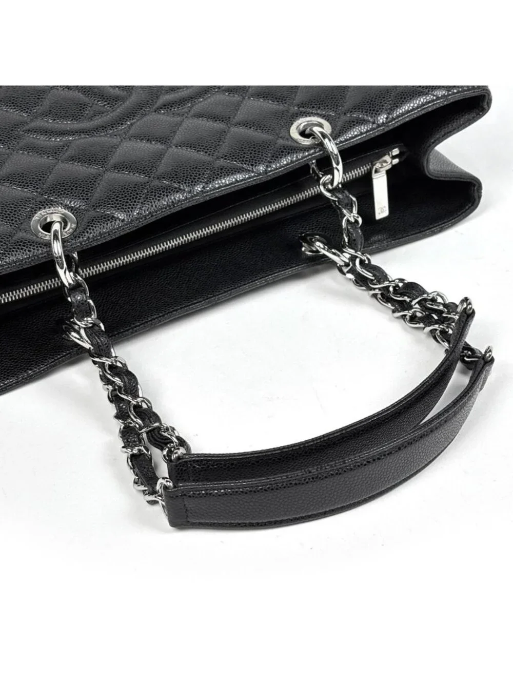 Chanel CC Logo Chain Tote Bag Quilted Caviar Leather Black